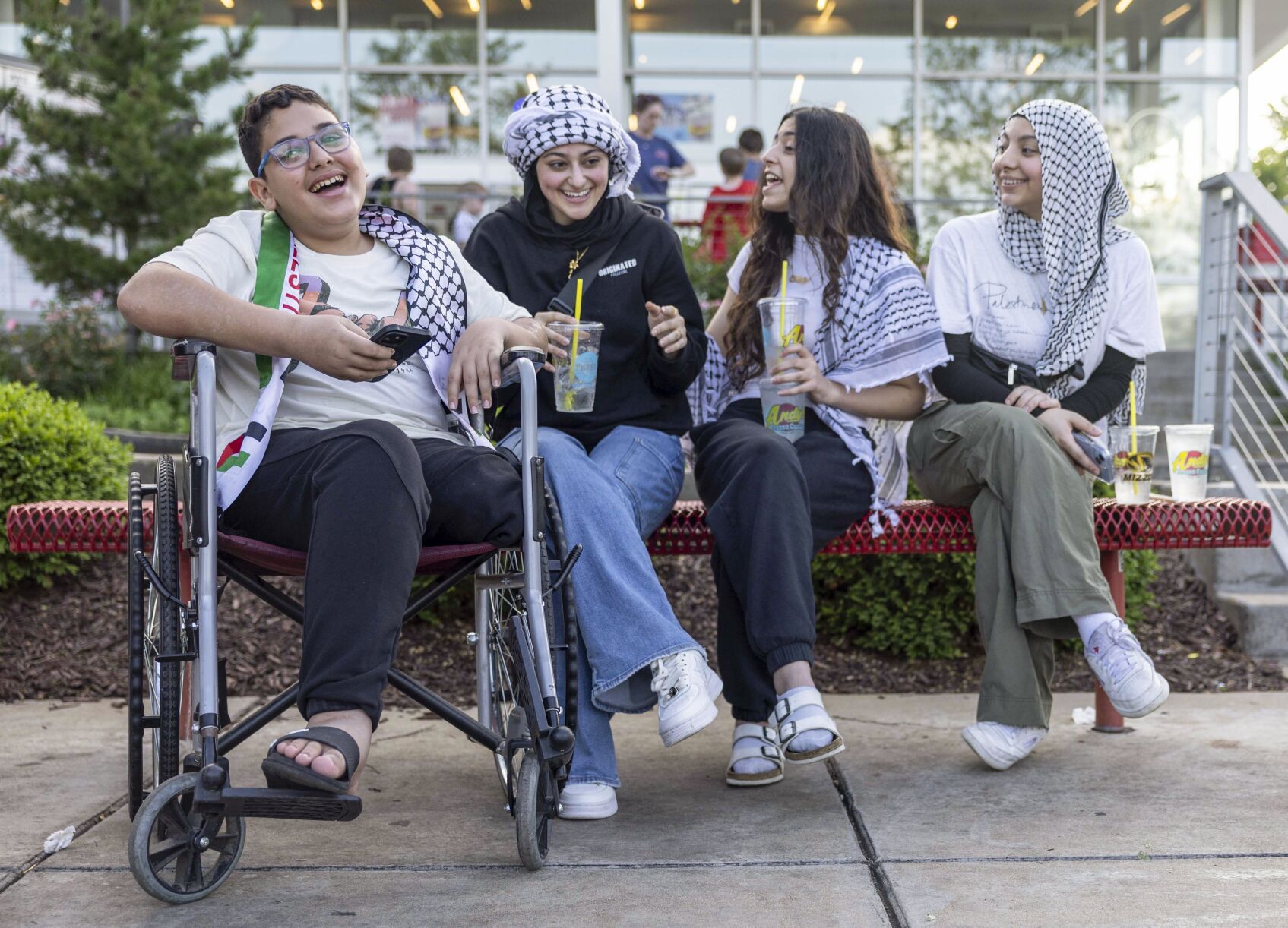Palestinian refugees come to St. Louis for medical treatment